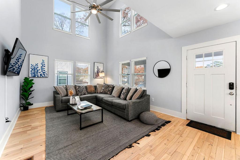 Large Modern Home Centrally Located With Hot Tub Atlanta Esterno foto
